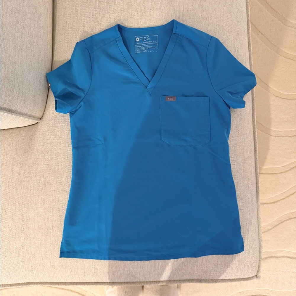 FIGS Catarina Scrub Top XS Teal Blue V-Neck One Pocket EUC